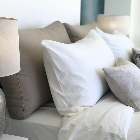 Willa Luxury - Oasis Tucan ***** *